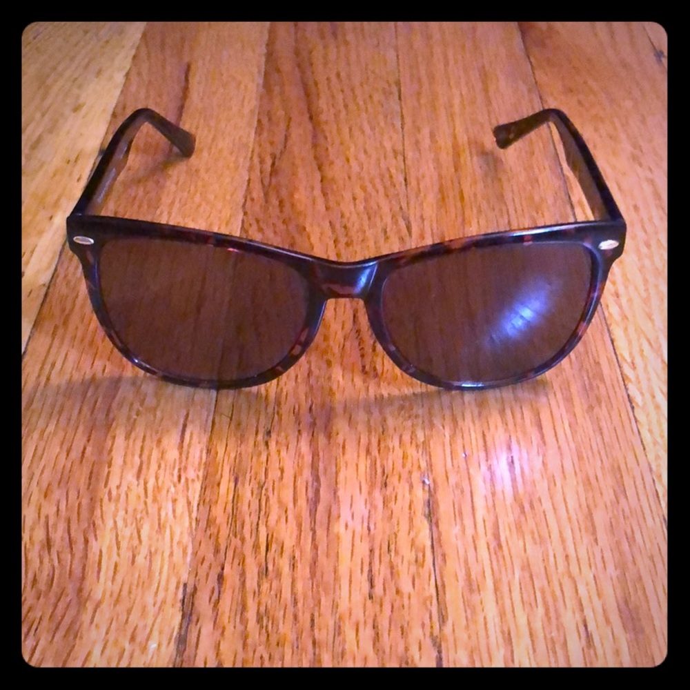 Tommy Hilfiger Sunglasses
